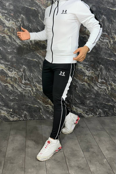 Survétement Under armour