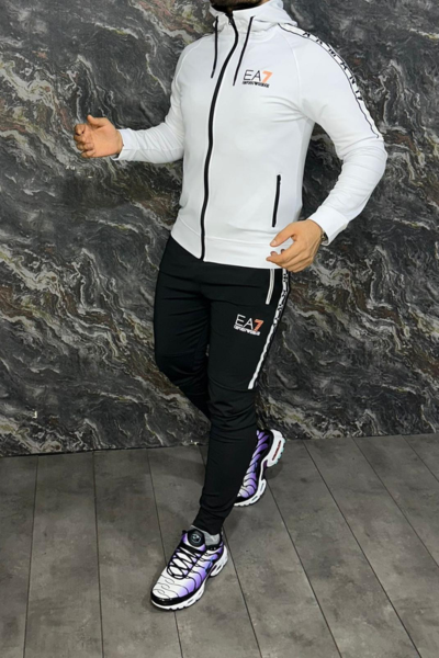 Survétement Armani
